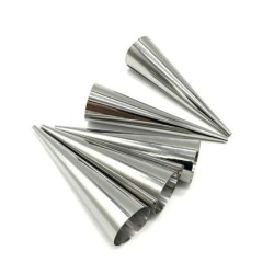 16 buc. Forme pentru rulouri conice, cu tuburi conice, forme spirale pentru croasante, matrite pentru smântână, pentru corn, pen
