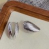 Cercei tip știft de metal vintage pentru femei punk argintiu textura geometrică neregulată cataramă pentru ureche bijuterii cado