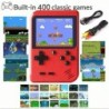 O consolă de jocuri portabilă mică pentru copii, cu jocuri clasice retro roșii, cu sute de încărcătoare de jocuri, poate fi cone