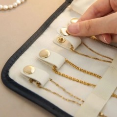 Rola Carcasă pliabilă pentru bijuterii Organizator de bijuterii de călătorie portabil pentru călătorie, cercei, inele, coliere c