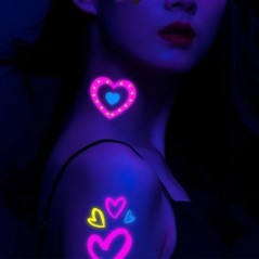 Ziua Îndrăgostiților Tatuaje fluorescente pe față Tatuaje temporare Tatuaje rezistent la apă pentru braț și umăr Music Concert B